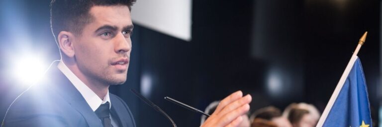 Genç Siyasi Liderler İskenderun’da Sahne Alıyor